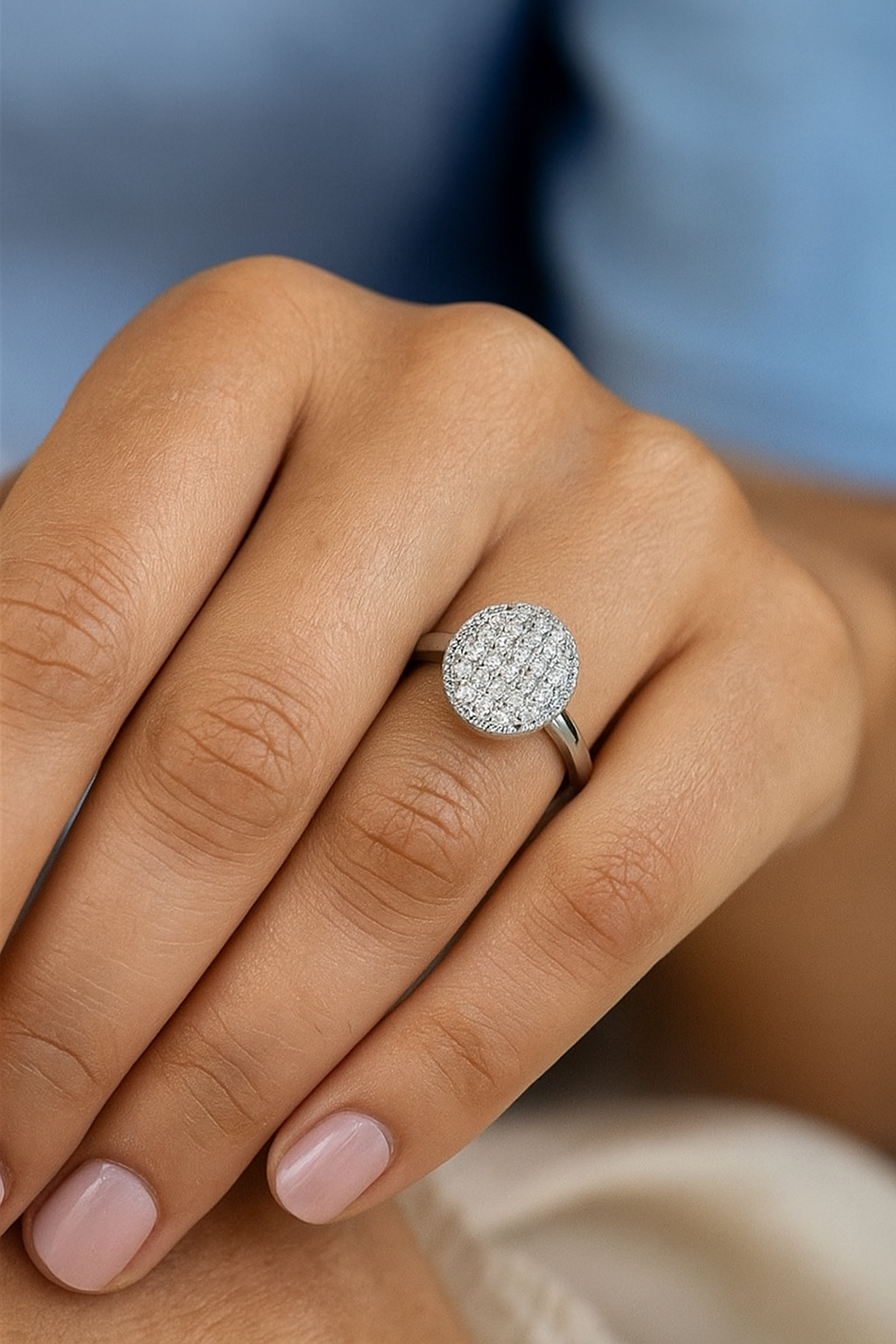 Elegant Adjustable Silver-Plated Round Diamond Ring – Women’s Luxury Jewelry