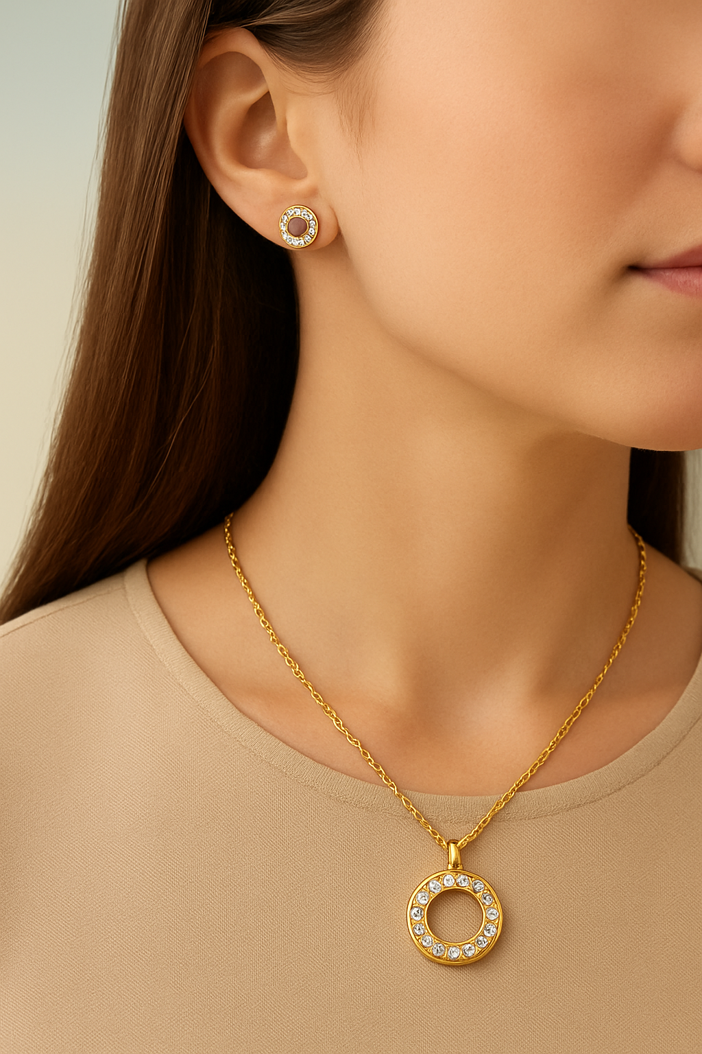 ✨ Elegant Gold Jewelry Set – Necklace & Matching Stud Earrings with Crystal Detailing