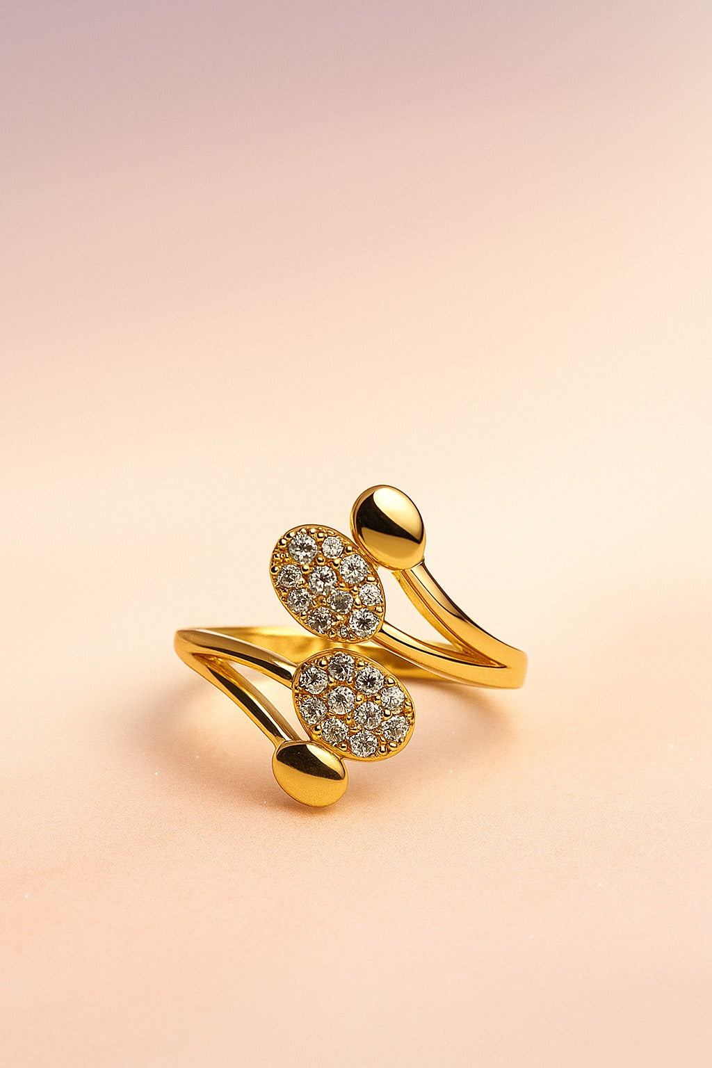 Elegant Triple Oval Gold Ring with Sparkling Crystals – Adjustable